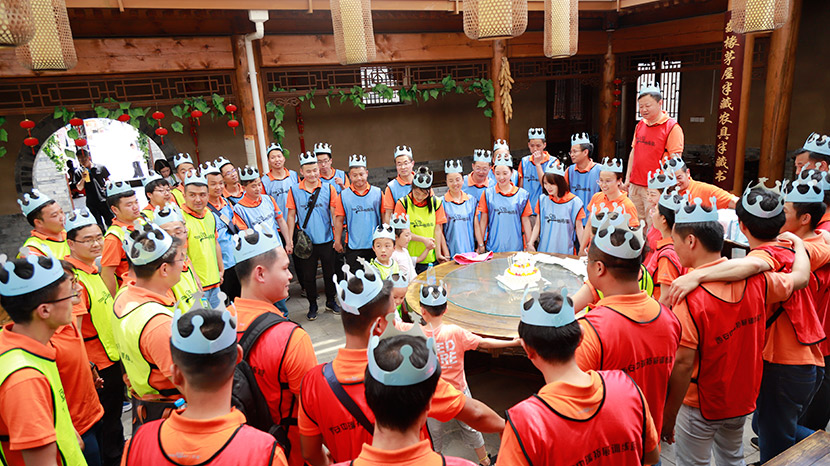 生日快樂，走一個！萬威機械給員工壽星來一場驚喜生日派對