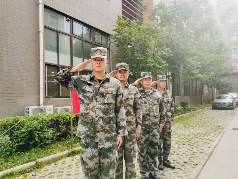 萬威機(jī)械生產(chǎn)部軍訓(xùn)圓滿完成